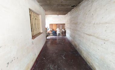 VENTA CASA 2 DORM A RECICLAR ALTO ALBERDI CORDOBA