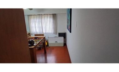 Hermosa casa 4 amb. Ituzaingó Norte, sobre amplio lote.