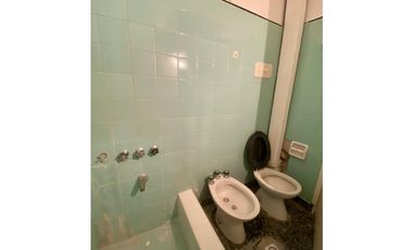 LATORRE PROP. VENDE TRES CASAS EN BLOCK - VILLA PRIMERA