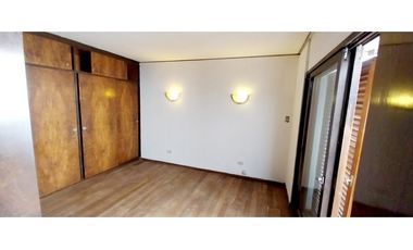 SE VENDE HERMOSA CASA EN B° LOMAS DE SAN MARTIN CON PILETA