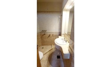 SE VENDE HERMOSA CASA EN B° LOMAS DE SAN MARTIN CON PILETA