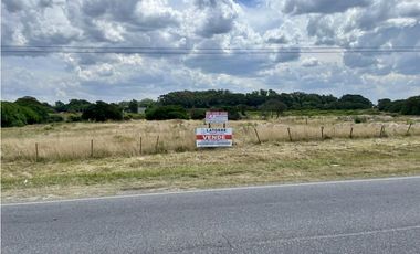 LATORRE PROP. VENDE EXCELENTE LOTE FRENTE AL MAR