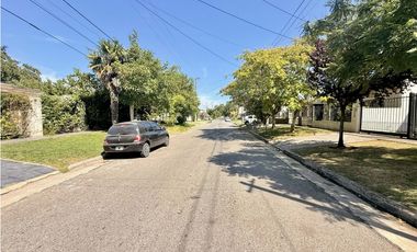 LATORRE PROP. VENDE CHALET 4 AMB CON PARQUE - CAISAMAR