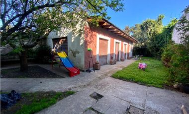 LATORRE PROP. VENDE CHALET 6 AMB. EN PARQUE LURO