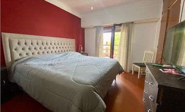 LATORRE PROP. VENDE CHALET 6 AMB. EN PARQUE LURO