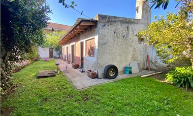 LATORRE PROP. VENDE CHALET 6 AMB. EN PARQUE LURO