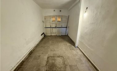 LATORRE PROP. VENDE CHALET 4 AMBIENTES - POMPEYA