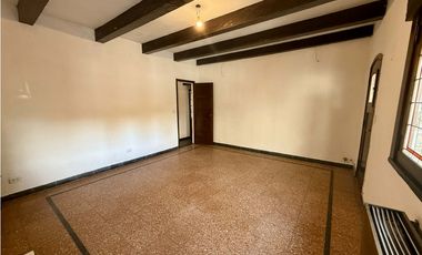 LATORRE PROP. VENDE CHALET 4 AMBIENTES - POMPEYA