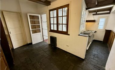 LATORRE PROP. VENDE CHALET 4 AMBIENTES - POMPEYA