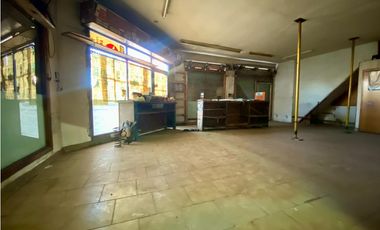 LATORRE PROP. VENDE LOCAL CON 2 VIVIENDAS | ZONA HPC