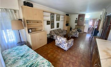 LATORRE PROP. VENDE CASA + DEPTO EN COLINAS DE PERALTA RAMOS