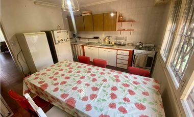 LATORRE PROP. VENDE CASA + DEPTO EN COLINAS DE PERALTA RAMOS