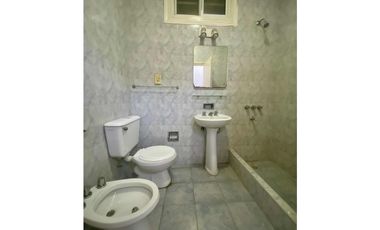 LATORRE PROP. VENDE CASA + DEPTO EN COLINAS DE PERALTA RAMOS