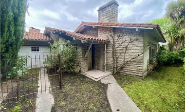 LATORRE PROP. VENDE CHALET EN SANTA MONICA