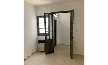 ALQUILER DE LOCAL COMERCIAL  + VIVIENDA EN B° ALTA CÓRDOBA