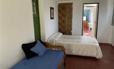 Se alquila departamento temporal con pileta en Tanti p/ 4 personas
