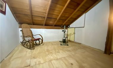 LATORRE PROP. VENDE CHALET EN PH - HERMOSO ENTORNO