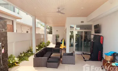 Modern Corner Plot Pool Villa in Perfect Masterpiece Century