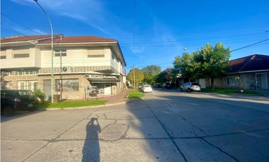 LATORRE PROP. VENDE PROPIEDAD EN BLOCK - VILLA PRIMERA