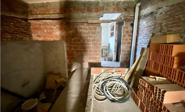 LATORRE PROP. VENDE PROPIEDAD EN BLOCK - VILLA PRIMERA