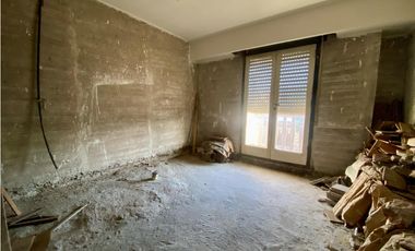 LATORRE PROP. VENDE PROPIEDAD EN BLOCK - VILLA PRIMERA