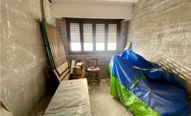 LATORRE PROP. VENDE PROPIEDAD EN BLOCK - VILLA PRIMERA