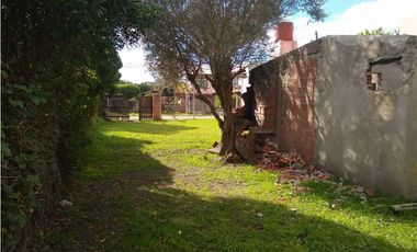 LATORRE PROP. VENDE LOTE SOBRE AV. BELTRAN CERCA DEL MAR