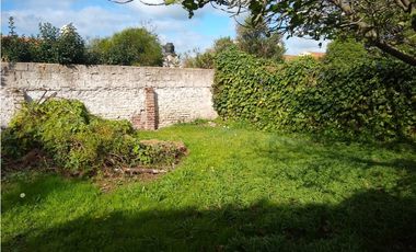 LATORRE PROP. VENDE LOTE SOBRE AV. BELTRAN CERCA DEL MAR