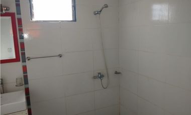 LATORRE PROP. VENDE CASA EN BARRIO SANTA ELENA - A METROS DEL MAR