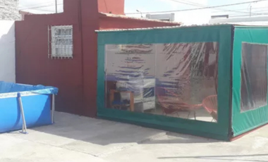 CASA y DEPTO en VENTA sobre mismo LOTE