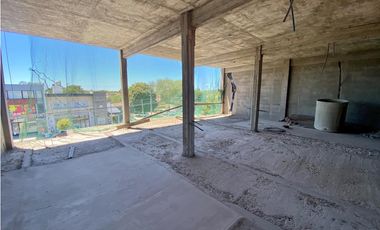 LATORRE PROP. VENDE SOBRE AV. CONSTITUCION