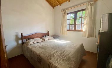 LATORRE PROP. VENDE CHALET CON PARQUE - APTO CREDITO
