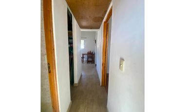 LATORRE PROP. VENDE CHALET CON PARQUE - APTO CREDITO