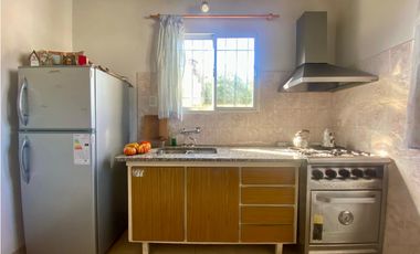 LATORRE PROP. VENDE CHALET CON PARQUE - APTO CREDITO