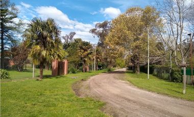 LATORRE PROP. VENDE LOTE DE 1700 M2 EN EL  BARRIO EL SOSIEGO