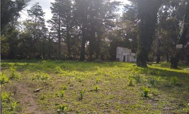 LATORRE PROP. VENDE LOTE DE 1700 M2 EN EL  BARRIO EL SOSIEGO