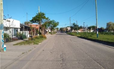 LATORRE PROP. VENDE LOTES JUNTOS O SEPARADOS - FINANCIADOS-