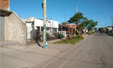 LATORRE PROP. VENDE LOTES JUNTOS O SEPARADOS - FINANCIADOS-