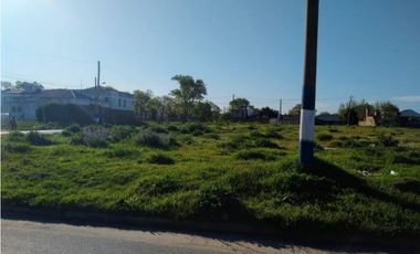 LATORRE PROP. VENDE LOTES JUNTOS O SEPARADOS - FINANCIADOS-