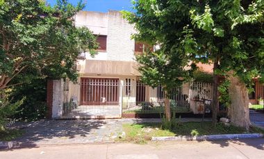 VENTA CASA 4 AMBIENTES EN TEMPERLEY APTO CRÉDITO