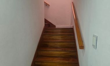 Excelente Casa 4 amb, Jardin,quincho, coch, Lanús.