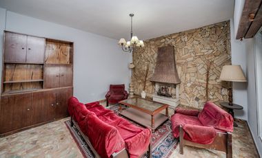 ALQUILER - PH 3 AMB. AMPLIO - CASEROS CENTRO