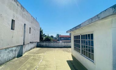 PH TIPO CHALET AL FRENTE CON COCHERA Y TERRAZA