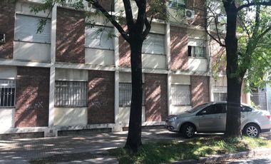 VENTA DEPTO 3 AMB. BANFIELD ESTE.