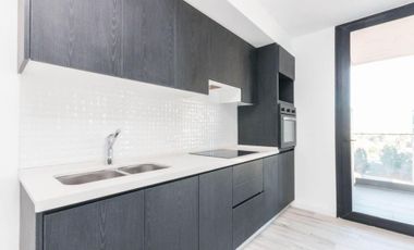 PISO DE CATEGORÍA 4 AMBIENTES CON COCHERA EN LANÚS