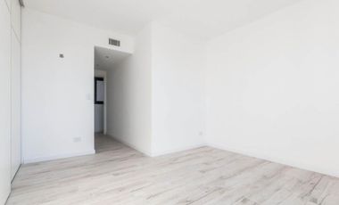 PISO DE CATEGORÍA 4 AMBIENTES CON COCHERA EN LANÚS