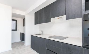 PISO DE CATEGORÍA 4 AMBIENTES CON COCHERA EN LANÚS