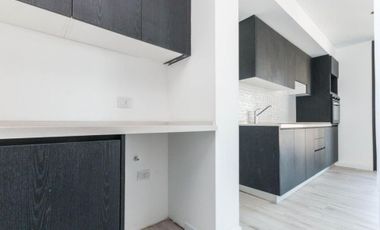 PISO DE CATEGORÍA 4 AMBIENTES CON COCHERA EN LANÚS