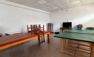 CASA EN VENTA EN PEHUAJO CON QUINCHO Y PILETA