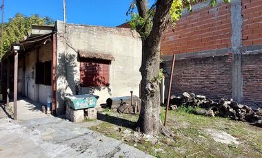 VENTA DOS LOTES CON GALPON  Y CASA,ZONA EL GAUCHO